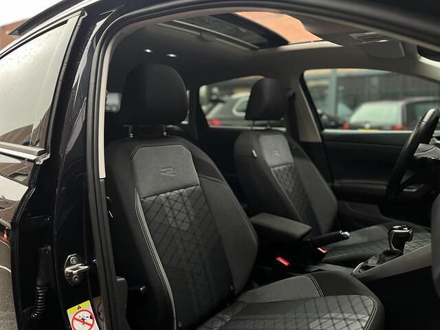 Occasion VW Taigo R-line 110 PK (80 kW) 2022 Zwart SUV