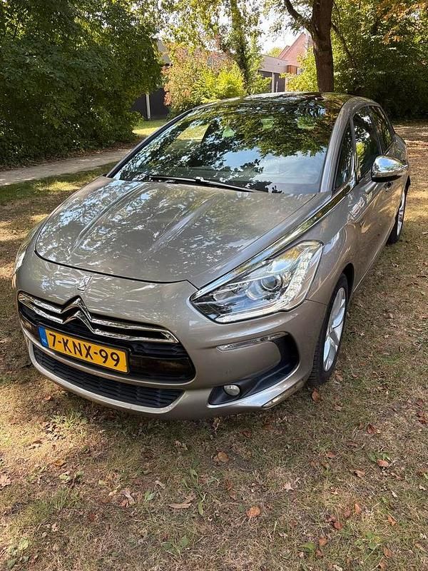 Gebruikt 2013 Citroën DS5 Hatchback | € 5.000 (Eerlijke prijs) - Afbeelding 1/4