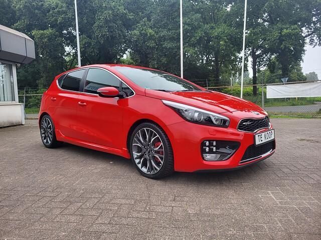Occasion Kia ProCeed GT 204 PK (150 kW) 2015 Rood Hatchback