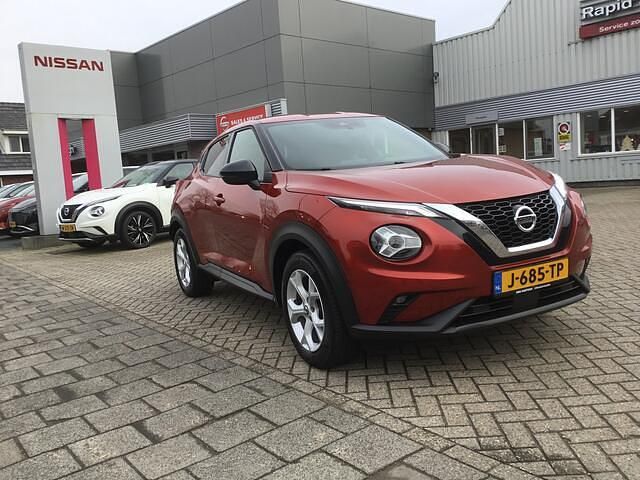 Rood Occasion 2020 Nissan Juke N-Connecta SUV | € 15.950 (Eerlijke prijs) - Afbeelding 1/4