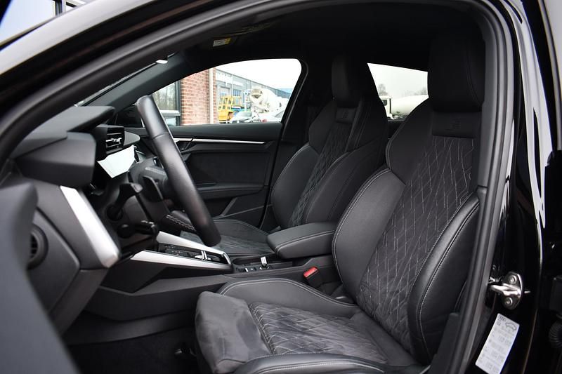 Occasion Audi A3 Sportback e-tron S-Line 204 PK (150 kW) 2022 Zwart Hatchback