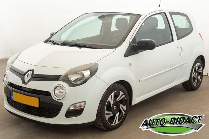 Wit Gebruikt 2012 Renault Twingo Dynamique Hatchback | € 1.750 (Super prijs) - Afbeelding 1/4