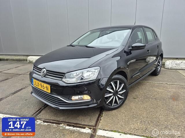 Zwart Gebruikt 2015 VW Polo Highline Hatchback | € 8.950 (Eerlijke prijs) - Afbeelding 1/4