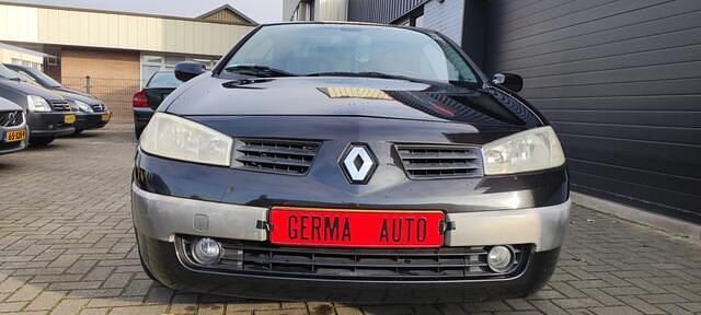 Occasion Renault Mégane Cabriolet Luxe 135 PK (99 kW) 2005 Zwart (metallic) Cabriolet