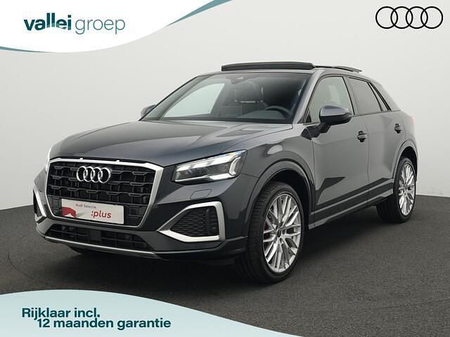 Grijs Gebruikt 2025 Audi Q2 Advanced SUV | € 46.400 - Afbeelding 1/4