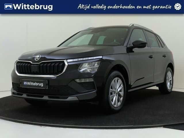 Zwart, metallic lak Gebruikt 2024 Skoda Kamiq Business Line SUV | € 27.450 (Eerlijke prijs) - Afbeelding 1/3