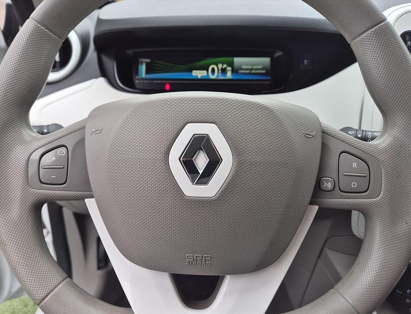 Occasion Renault Zoe Life 64 kW (88 PK) 2018 Wit Hatchback