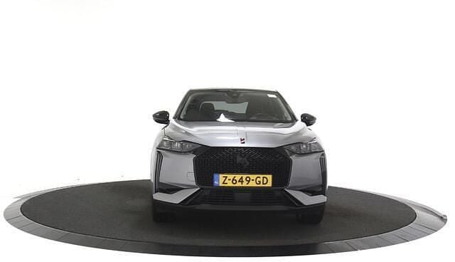 Occasion DS Automobiles DS3 Performance 131 PK (96 kW) 2024 Grijs SUV