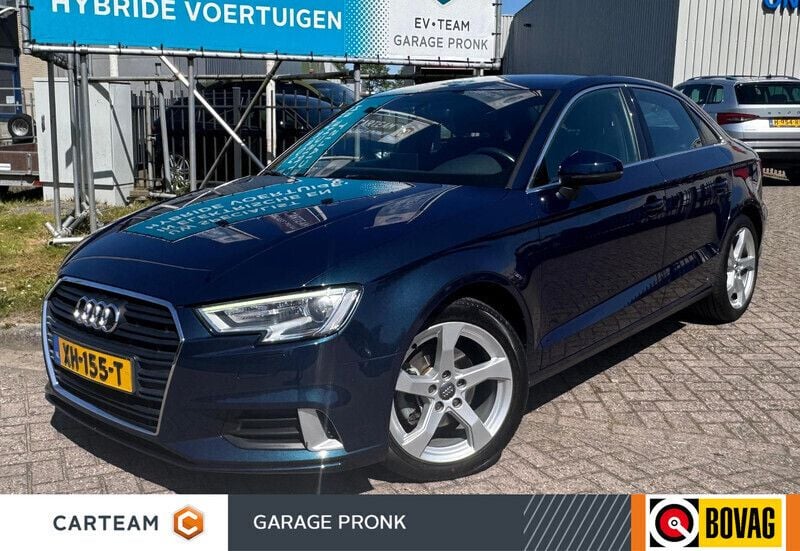 Blauw Gebruikt 2019 Audi A3 Sport Sedan | € 18.500 (Goede deal) - Afbeelding 1/4