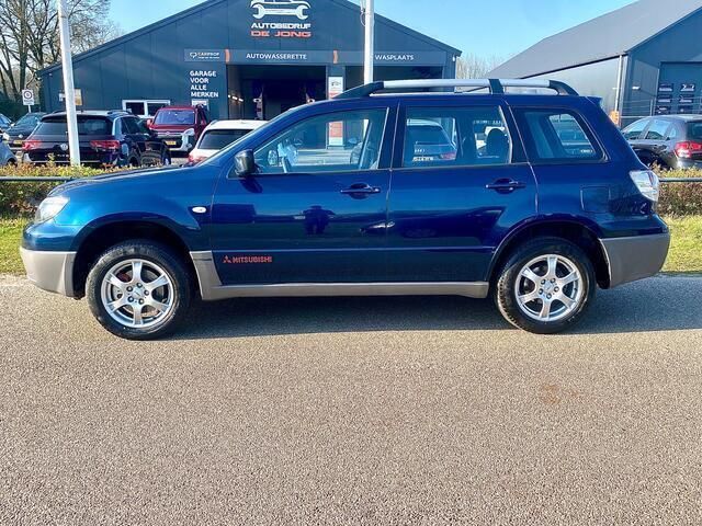 Occasion Mitsubishi Outlander 136 PK (100 kW) 2003 Blauw, metallic lak SUV