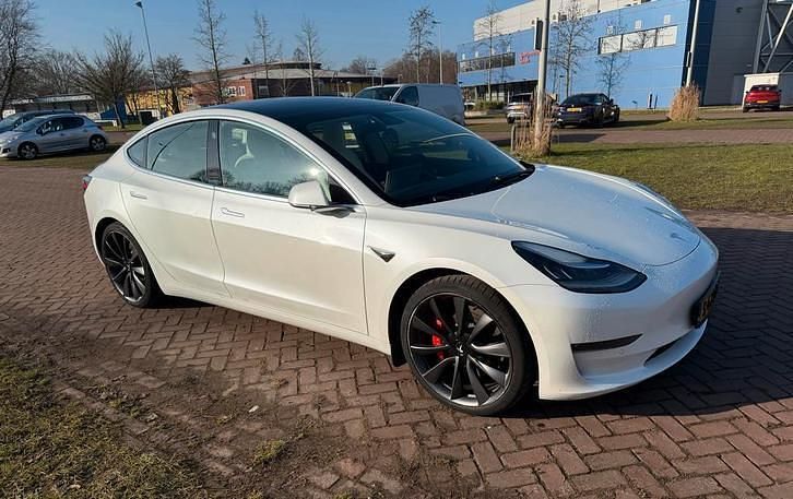 Occasion Tesla Model 3 Performance 64 kW (88 PK) 2020 Sedan