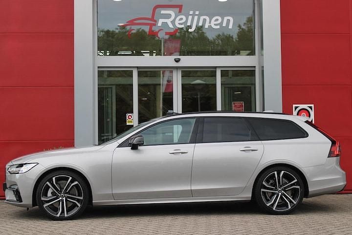 Occasion Volvo V90 Ultimate 2023 Grijs Stationwagen
