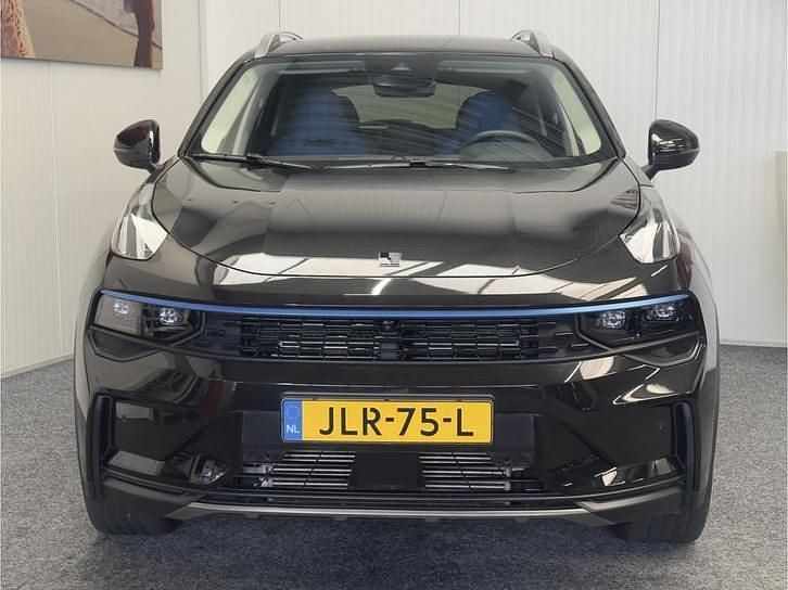 Occasion Lynk & Co 01 261 PK (191 kW) 2023 Zwart SUV