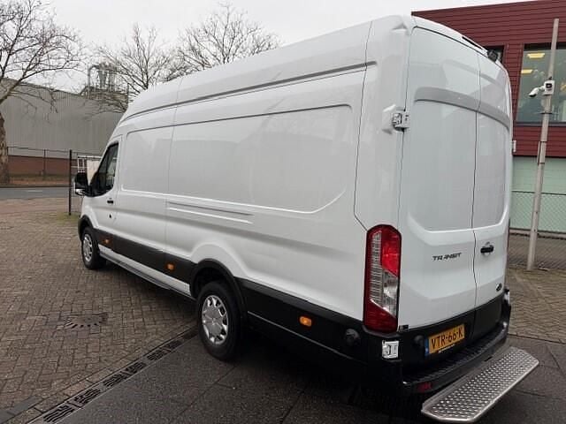 Occasion Ford Transit Trend 131 PK (96 kW) 2023 Wit Van
