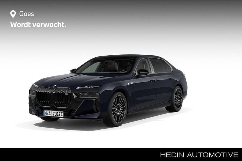 Zwart Nieuw 2025 BMW M760e Comfort Edition Sedan | € 188.720 - Afbeelding 1/4
