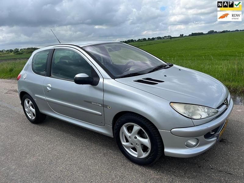 Occasion Peugeot 206 Quiksilver 2004 Grijs Hatchback
