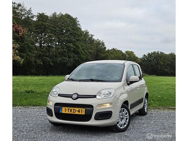 Beige Gebruikt 2014 Fiat Panda Hatchback | € 4.999 (Eerlijke prijs) - Afbeelding 1/4