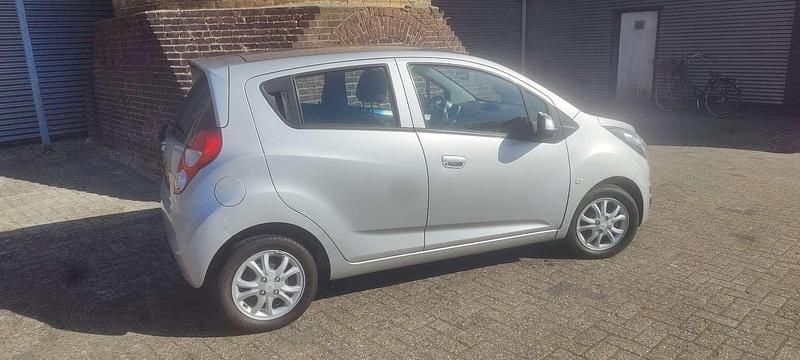 Occasion Chevrolet Spark LS 68 PK (50 kW) 2013 Zilver Hatchback