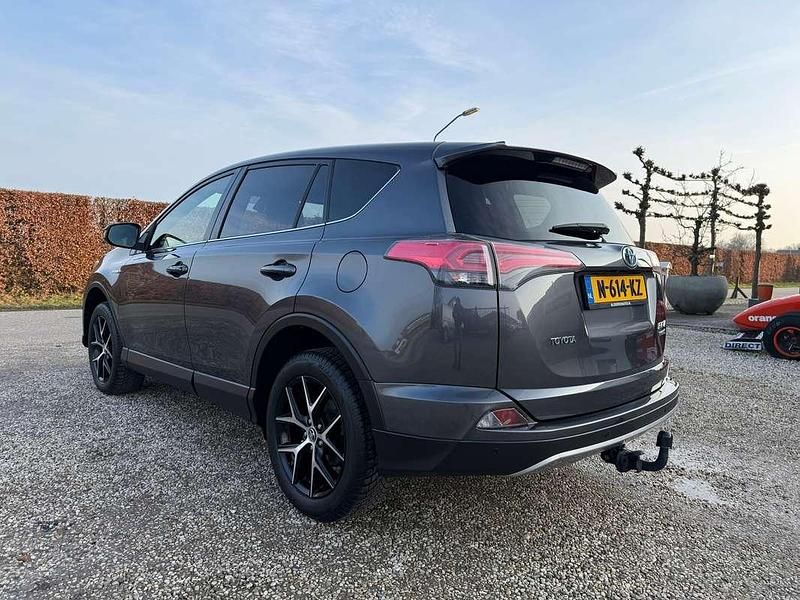 Occasion Toyota RAV4 Hybrid 155 PK (114 kW) 2016 Grijs SUV