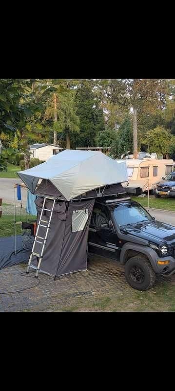 Occasion Jeep Cherokee Sport 147 PK (108 kW) 2004 Zwart SUV