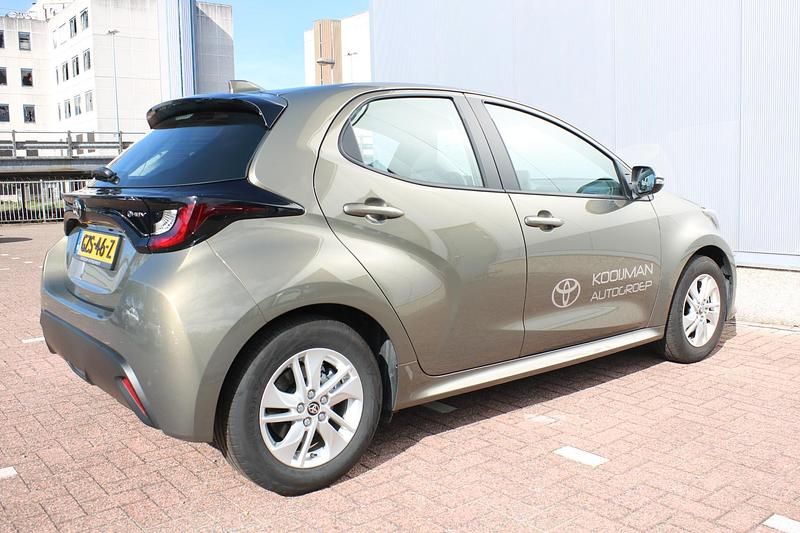Occasion Toyota Yaris Hybrid Active 116 PK (85 kW) 2025 Groen Hatchback