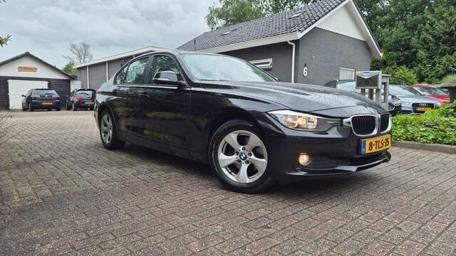 Zwart Gebruikt 2012 BMW 316 Executive Sedan | € 6.449 (Duur) - Afbeelding 1/4