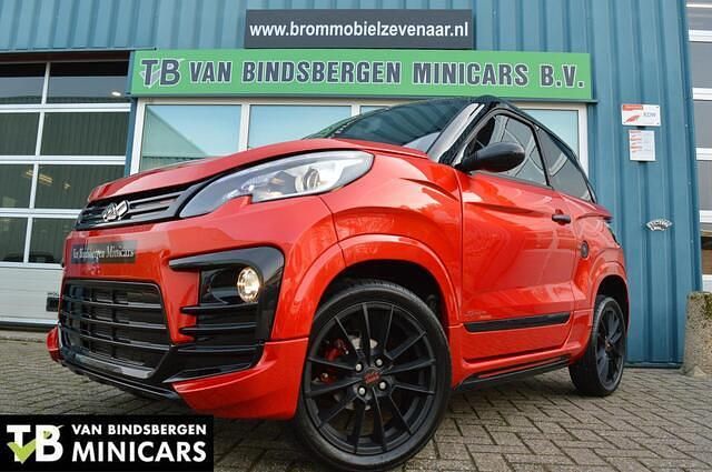 Occasion Ligier JS60 2023 Rood Hatchback