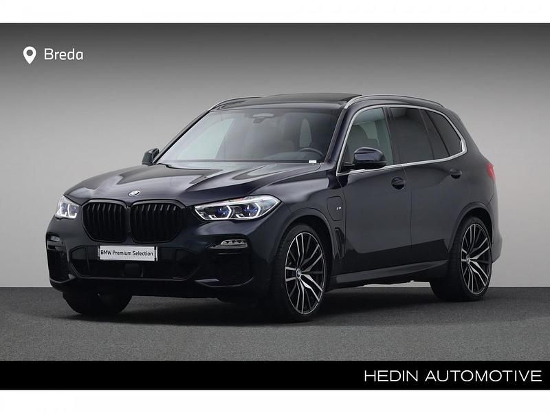 M carbonschwarz metallic (zwart metallic) Gebruikt 2021 BMW X5 Comfort Edition SUV | € 59.880 (Eerlijke prijs) - Afbeelding 1/4