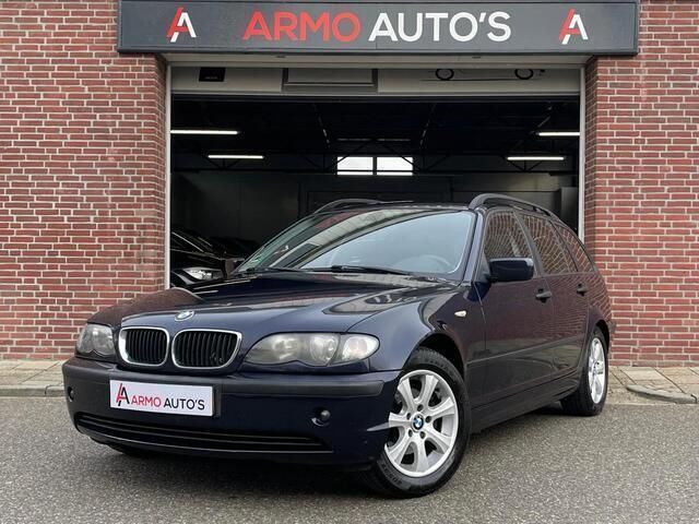Blauw Gebruikt 2002 BMW 318 Executive Stationwagen | € 2.250 (Eerlijke prijs) - Afbeelding 1/4