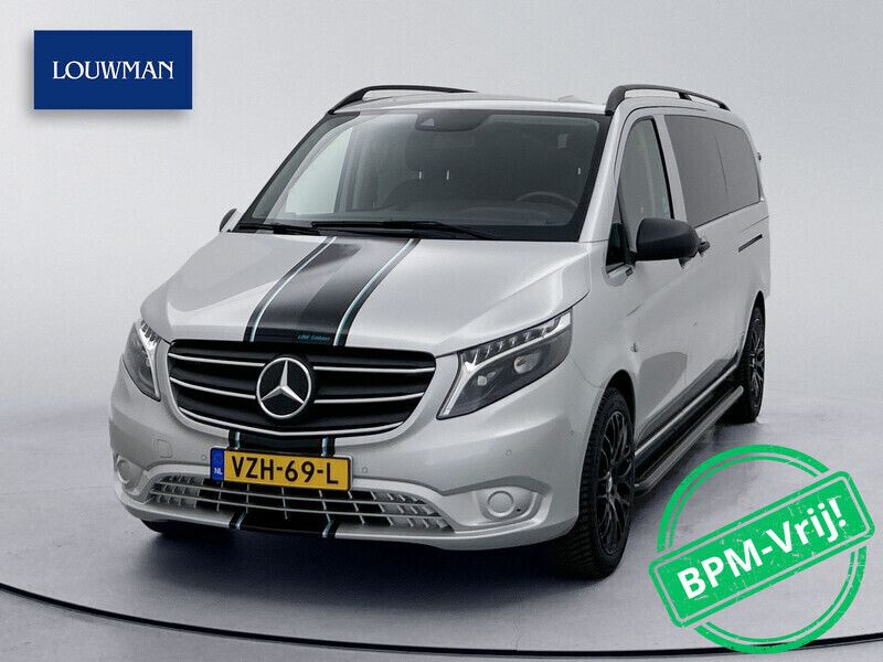 Zilver Gebruikt 2023 Mercedes Vito AMG MPV | € 48.945 - Afbeelding 1/4