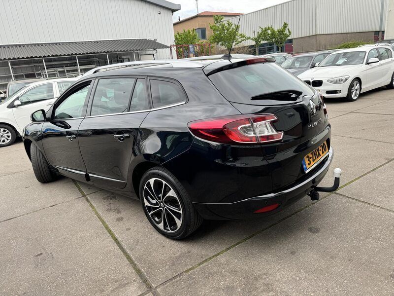 Occasion Renault Mégane GrandTour Bose Edition 131 PK (96 kW) 2015 Zwart Stationwagen