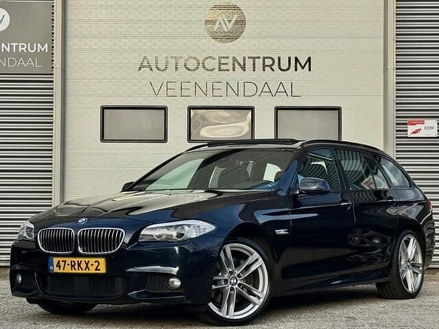 Zwart Gebruikt 2011 BMW 530 M Sport Stationwagen | € 9.950 (Super prijs) - Afbeelding 1/4