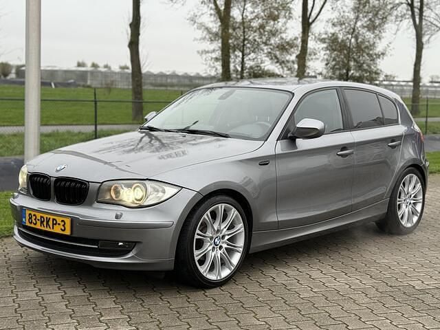 Occasion BMW 116 Efficient Dynamics 122 PK (89 kW) 2011 Grijs (metallic) Hatchback