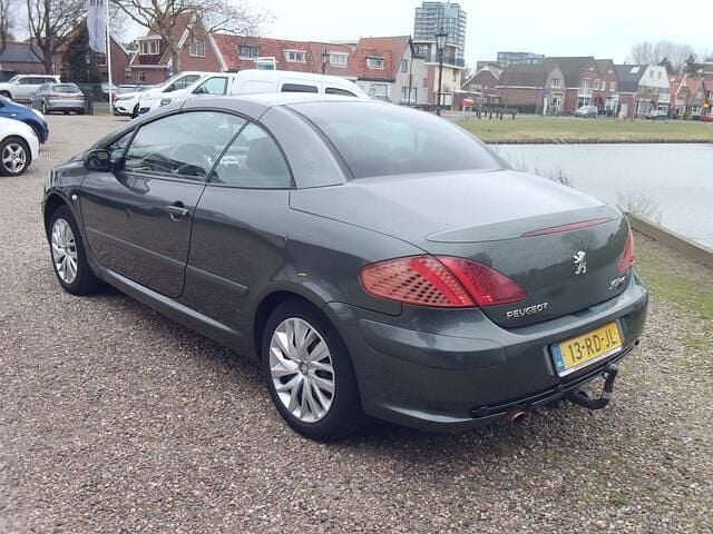 Occasion Peugeot 307 CC 136 PK (100 kW) 2005 Grijs (metallic) Cabriolet