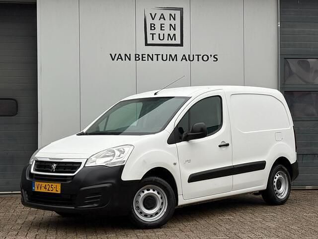 Wit Gebruikt 2016 Peugeot Partner MPV | € 4.400 (Iets duurder) - Afbeelding 1/4