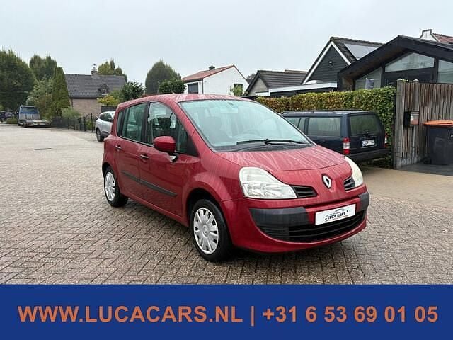 Occasion Renault Grand Modus Expression 112 PK (82 kW) 2008 Rood MPV