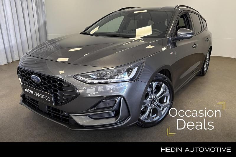 Grijs Occasion 2024 Ford Focus ST-Line Stationwagen | € 24.945 (Eerlijke prijs) - Afbeelding 1/3
