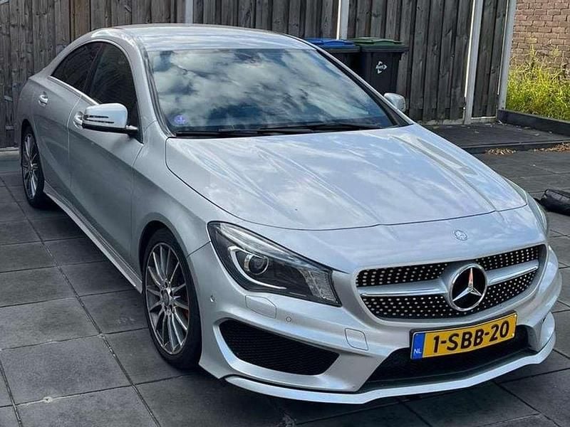 Zilver Gebruikt 2013 Mercedes CLA180 Ambition Sedan | € 12.500 (Eerlijke prijs) - Afbeelding 1/4