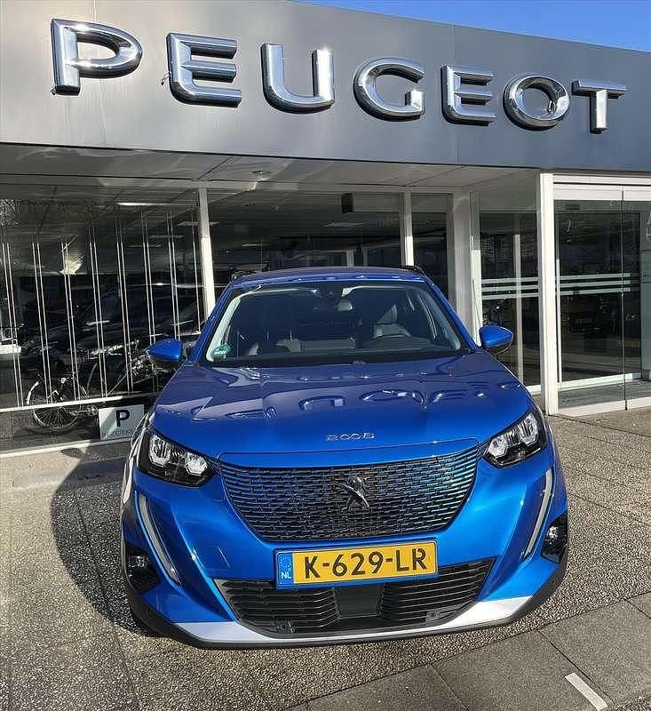 Blauw Gebruikt 2020 Peugeot e-2008 SUV | € 18.250 (Eerlijke prijs) - Afbeelding 1/4