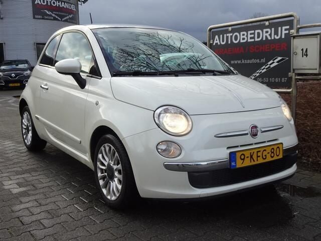 Wit Gebruikt 2013 Fiat 500 Lounge Hatchback | € 4.999 (Eerlijke prijs) - Afbeelding 1/4