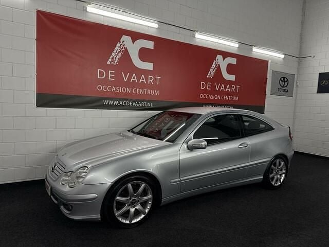 Occasion Mercedes C180 143 PK (105 kW) 2005 Grijs Coupé
