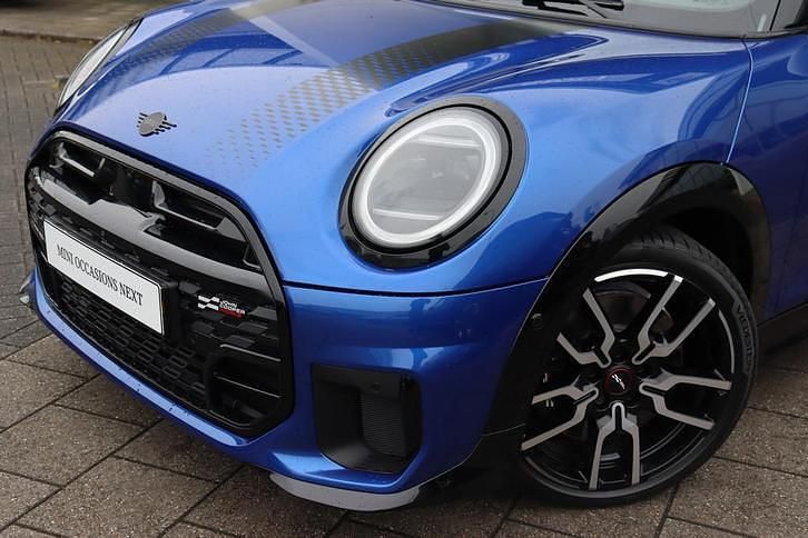 Occasion Mini John Cooper Works 204 PK (150 kW) 2025 Rood Hatchback