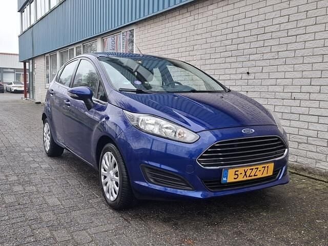 Occasion Ford Fiesta Style 65 PK (47 kW) 2014 Blauw (metallic) Hatchback