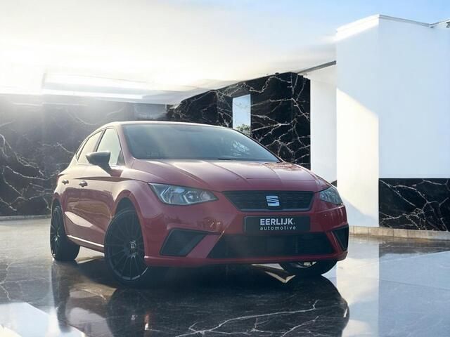 Rood Gebruikt 2019 Seat Ibiza Business Hatchback | € 9.950 (Eerlijke prijs) - Afbeelding 1/4