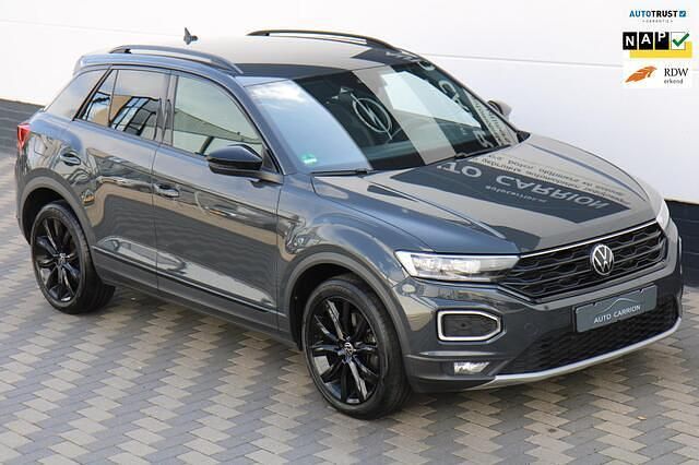 Grijs, metallic lak Gebruikt 2022 VW T-Roc Sport SUV | € 26.945 (Super prijs) - Afbeelding 1/4