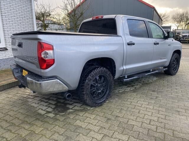Afbeelding 4/4