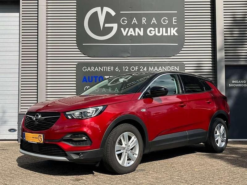 Rood, metallic lak Occasion 2020 Opel Grandland X SUV | € 15.995 (Eerlijke prijs) - Afbeelding 1/3