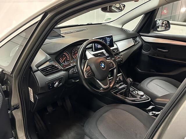 Occasion BMW 218 Executive 136 PK (100 kW) 2014 Grijs (metallic) Stationwagen