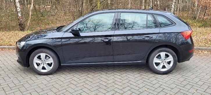 Zwart Occasion 2021 Skoda Scala Ambition Hatchback | € 11.900 (Goede deal) - Afbeelding 1/4