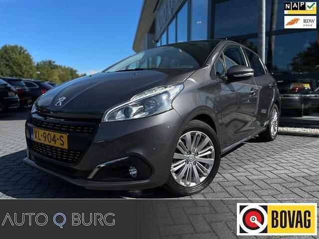 Grijs Gebruikt 2019 Peugeot 208 Signature Sky Hatchback | € 7.950 (Super prijs) - Afbeelding 1/4